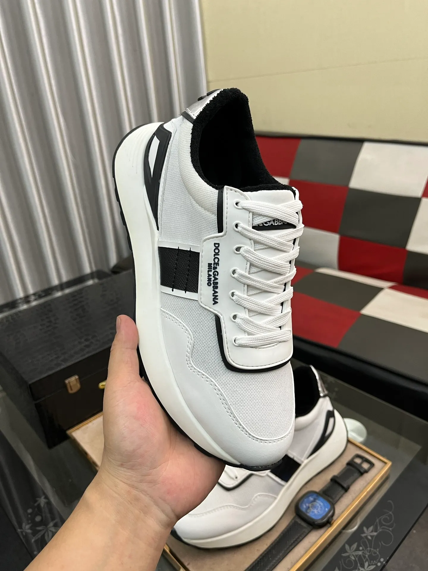 Men's shoes💰480⌚️⌚️New Dolce & Gabbana/top original DG heavy industry series, new casual fashion shoes👟The version is simple and elegant, fashionable and exclusive👑fashionable and generous. Upper: Original first-layer calfskin, comfortable sheepskin lining. Original special electroplated combination outsole, exquisite and luxurious, super A level! Compared with the genuine product at the counter, the version is no worse at all💕Size: 38-46
